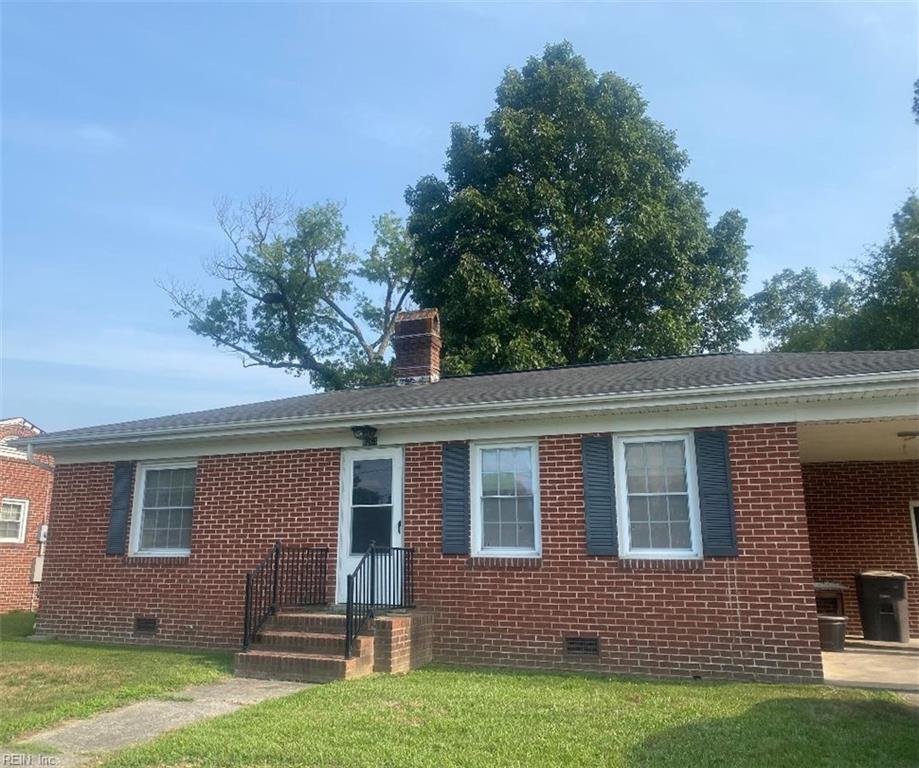 1203 Weiss St Property Photo 1