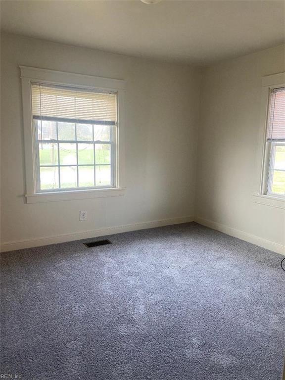 1203 Weiss St Property Photo 4