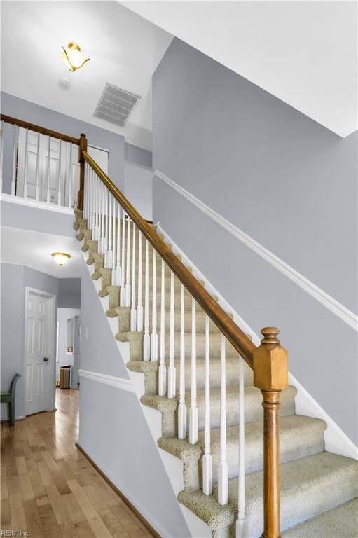 807 Marquette Ct Property Photo 6