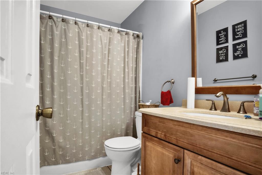 807 Marquette Ct Property Photo 23