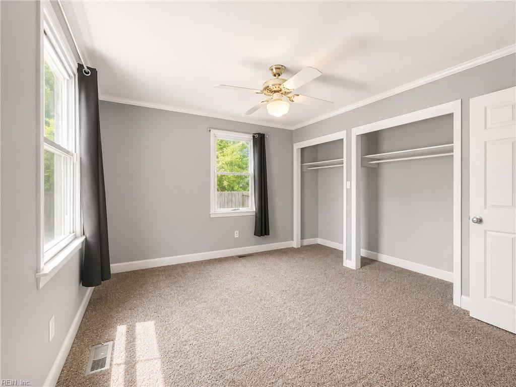 630 Sterling St Property Photo 15