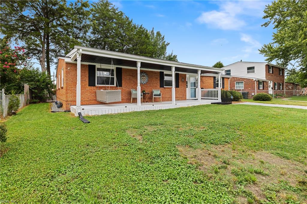 2215 Rawood Dr Property Photo 20