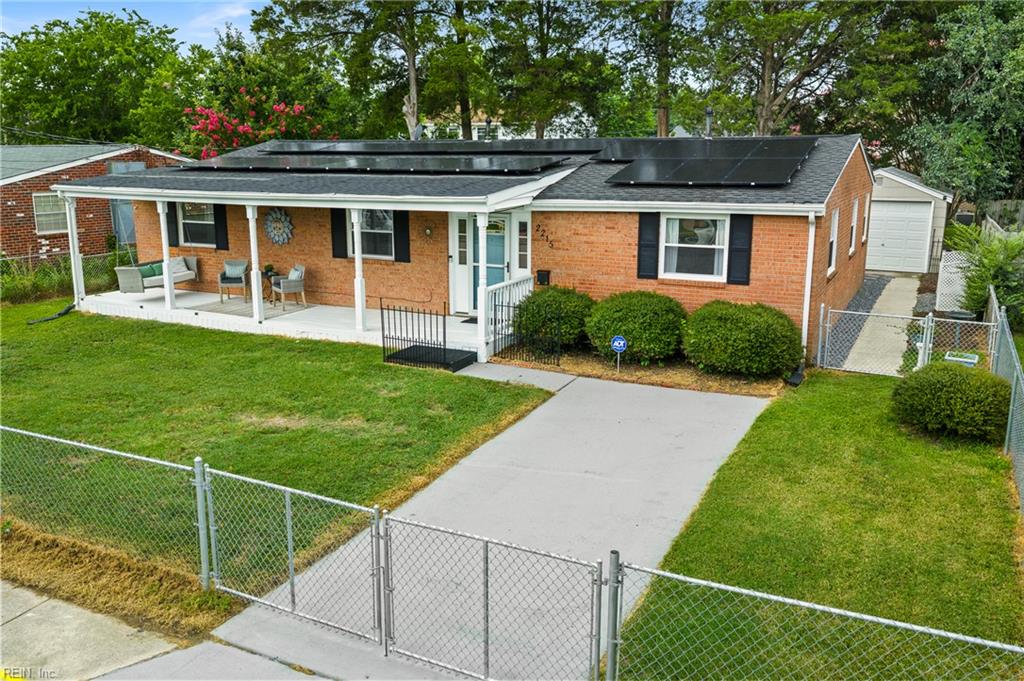 2215 Rawood Dr Property Photo 24