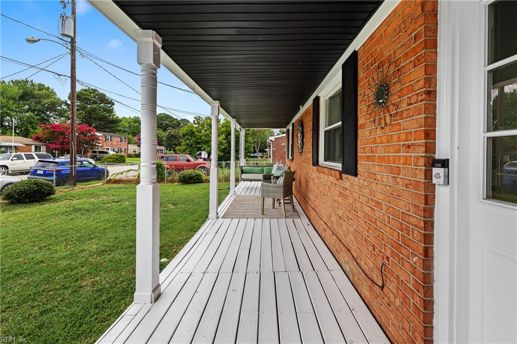 2215 Rawood Dr Property Photo 27