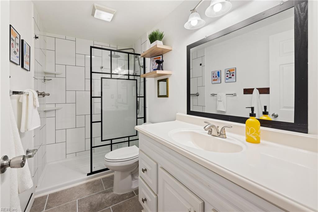 2215 Rawood Dr Property Photo 40