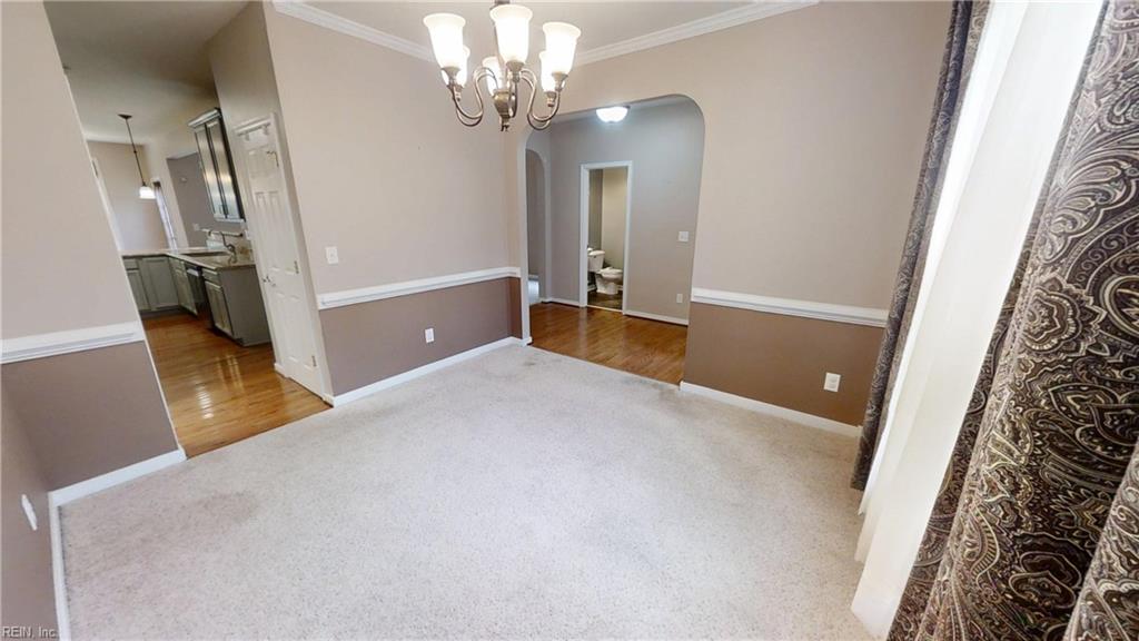 607 Queensbury Ln Property Photo 7