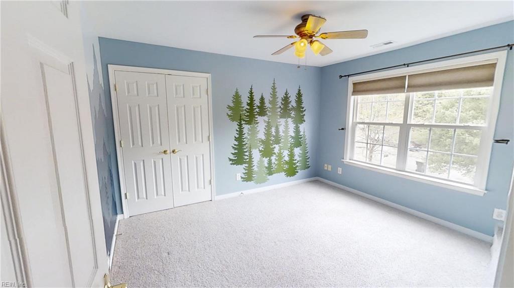 607 Queensbury Ln Property Photo 14