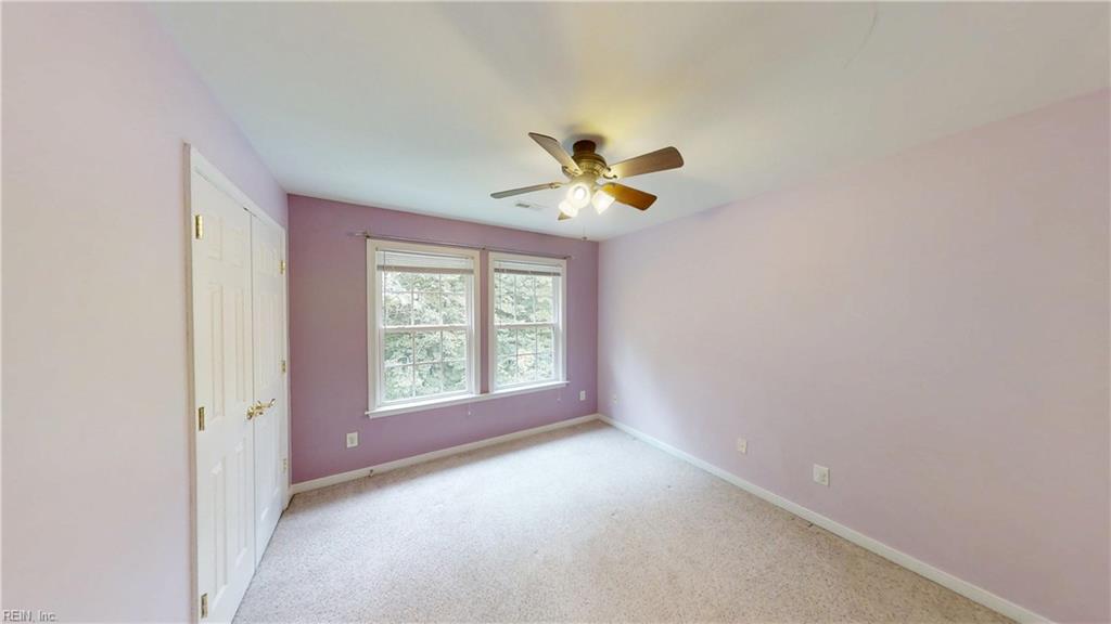 607 Queensbury Ln Property Photo 16