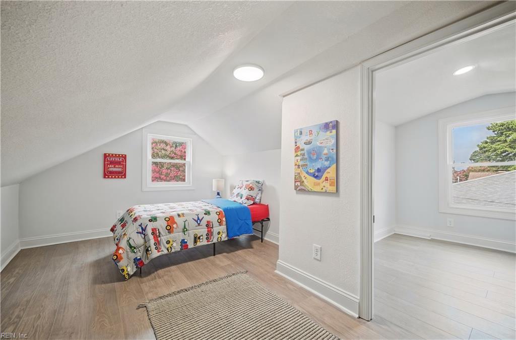 6803 Pierce St Property Photo 15