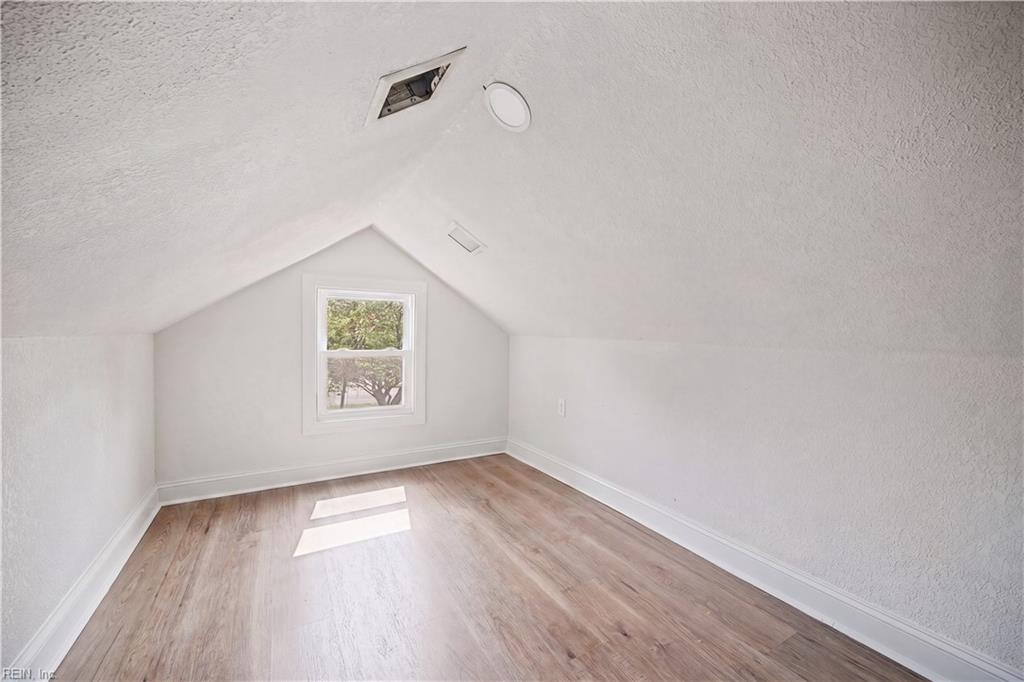 6803 Pierce St Property Photo 19