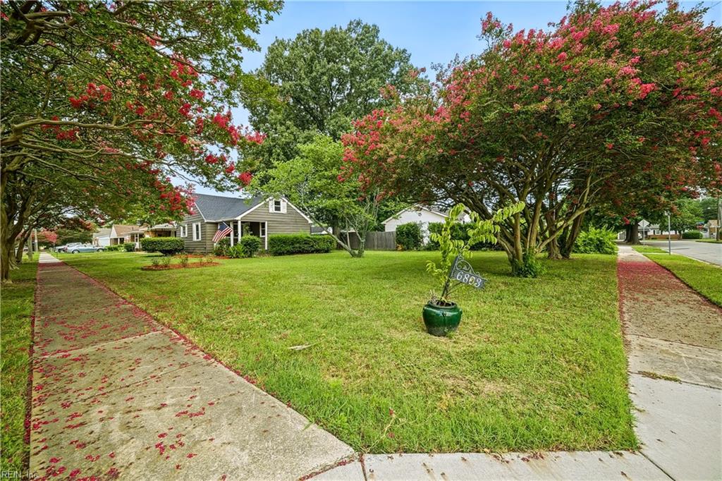 6803 Pierce St Property Photo 26