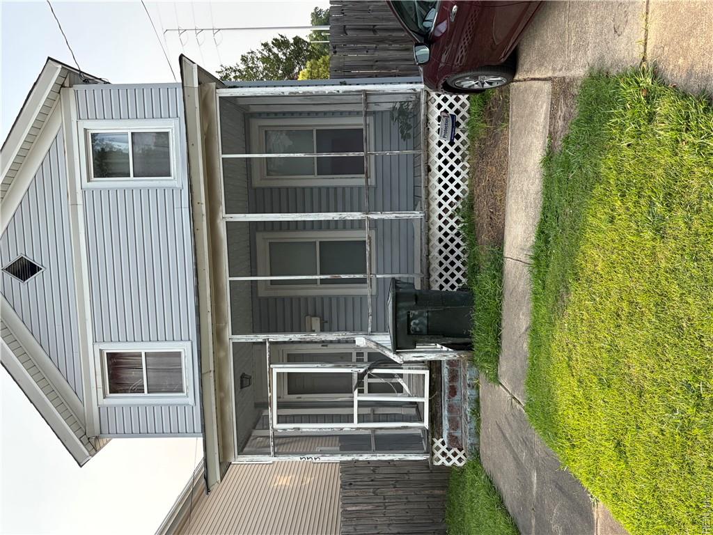 333 Elm AVE