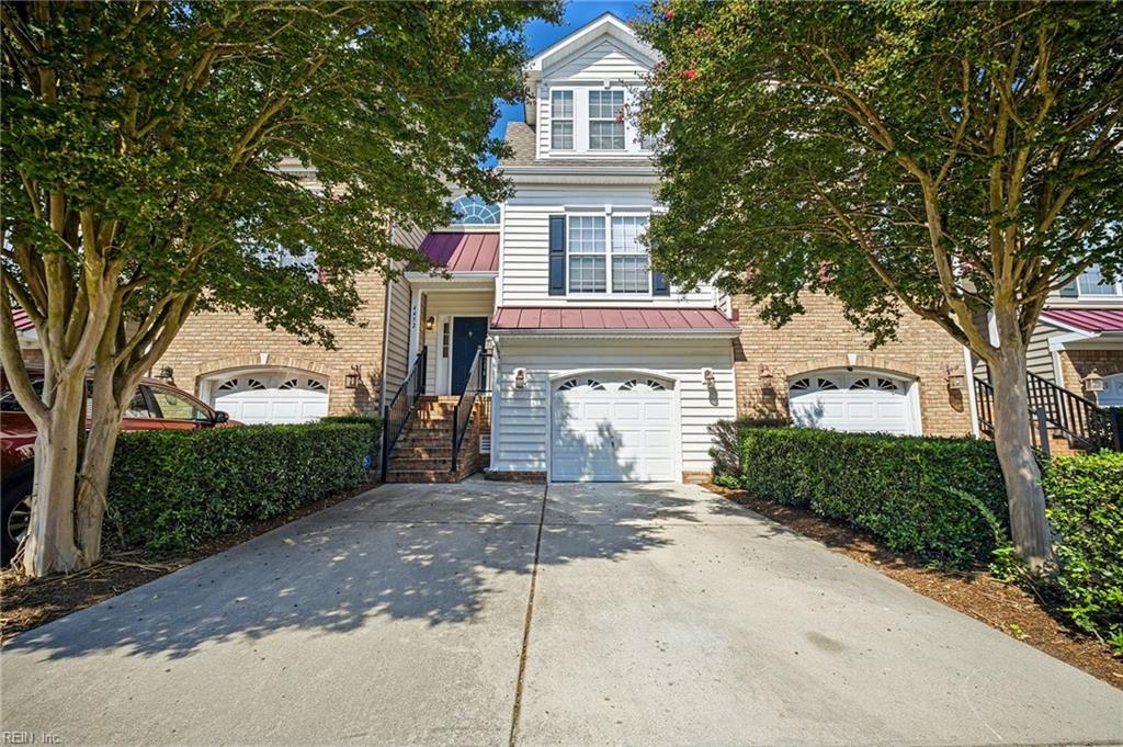 4452 Harlesden DR Property Photo 1