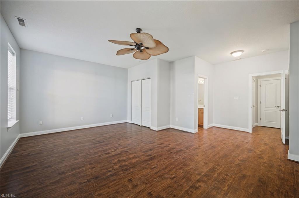 4452 Harlesden Dr Property Photo 23