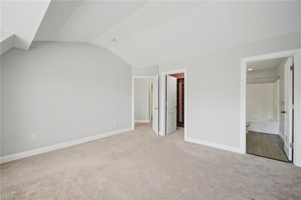 4452 Harlesden Dr Property Photo 36