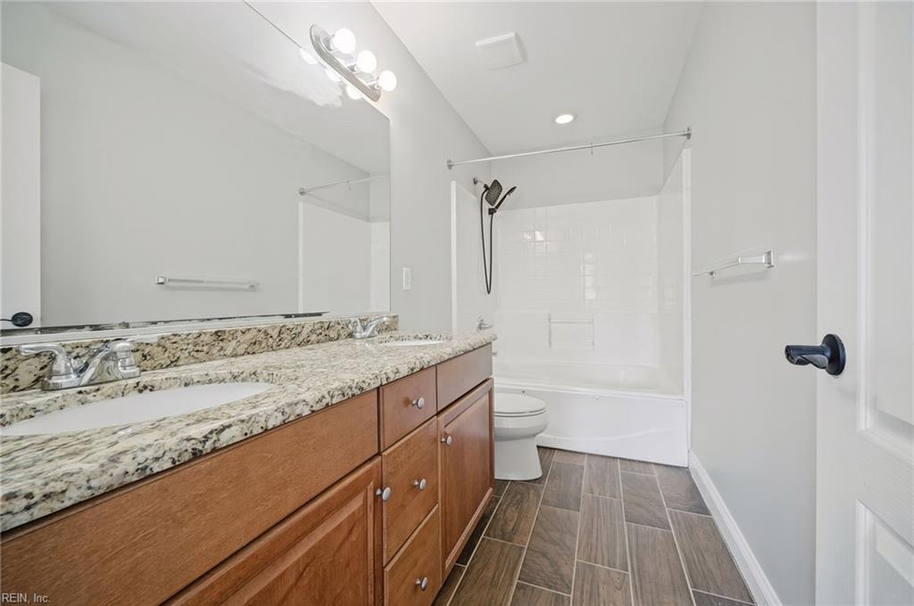 4452 Harlesden Dr Property Photo 37