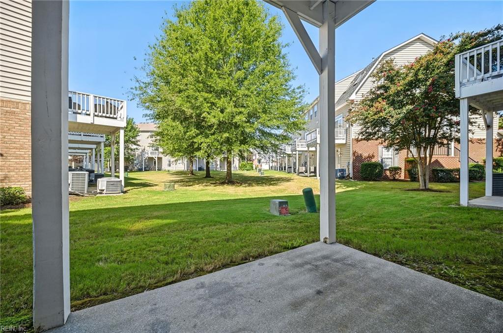 4452 Harlesden Dr Property Photo 46