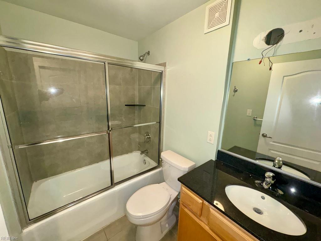 249 W Freemason St Property Photo 10
