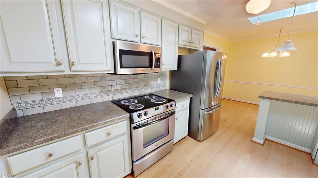 110 Londonshire Ter Property Photo 12