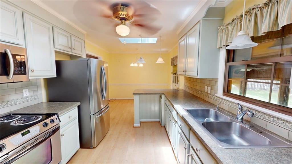110 Londonshire Ter Property Photo 13