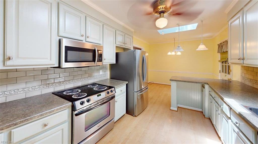 110 Londonshire Ter Property Photo 37