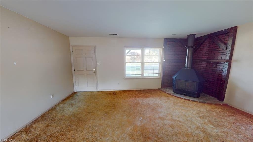 4710 Milan Dr Property Photo 2