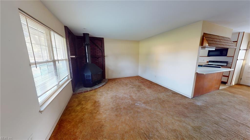 4710 Milan Dr Property Photo 3