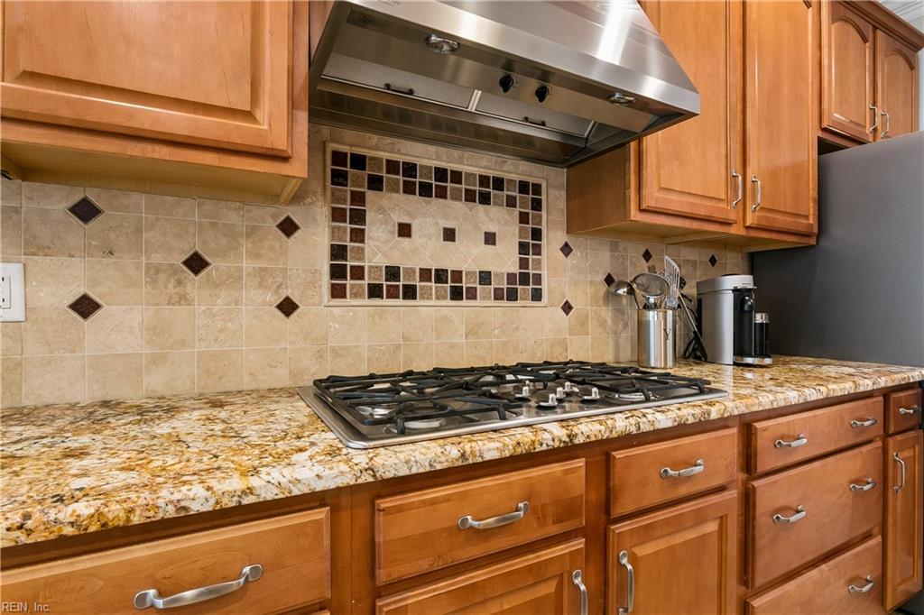 4400 Landfall Dr Property Photo 11