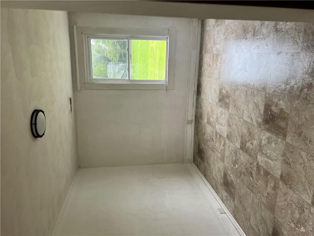 14 B Ave Property Photo 10