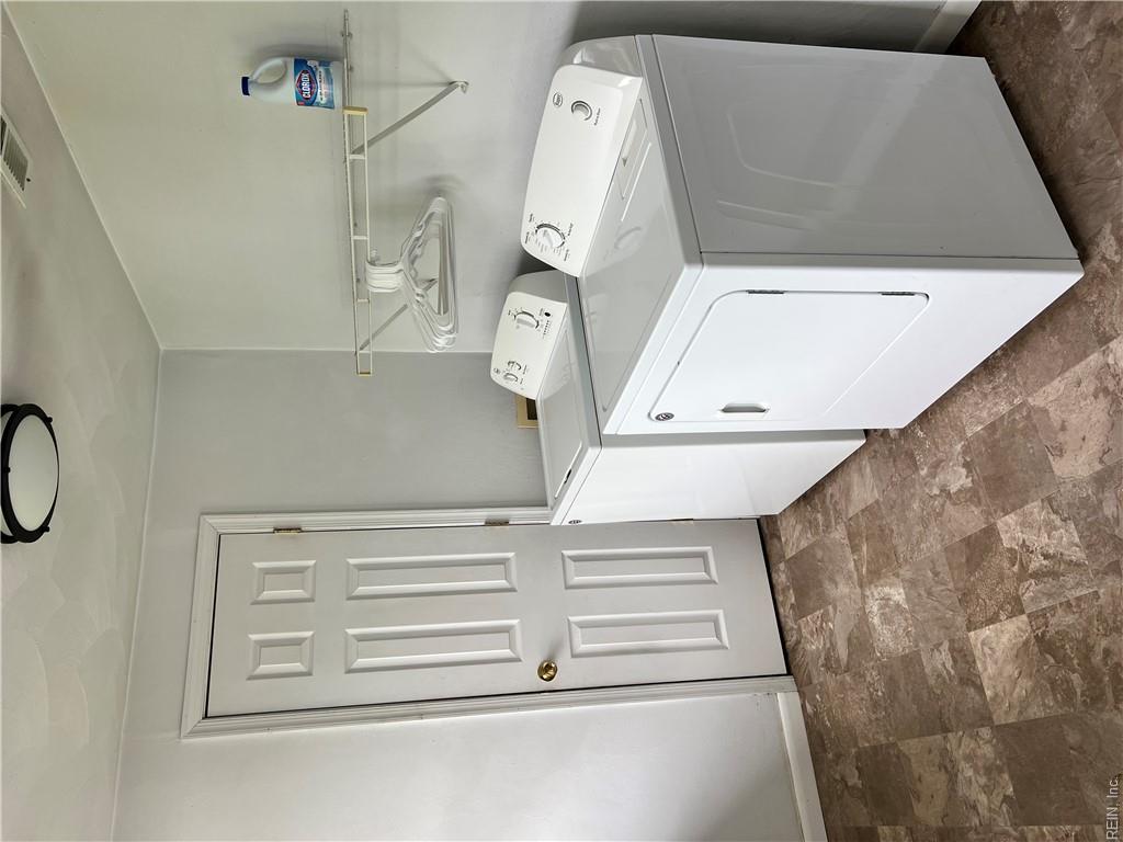 14 B Ave Property Photo 12