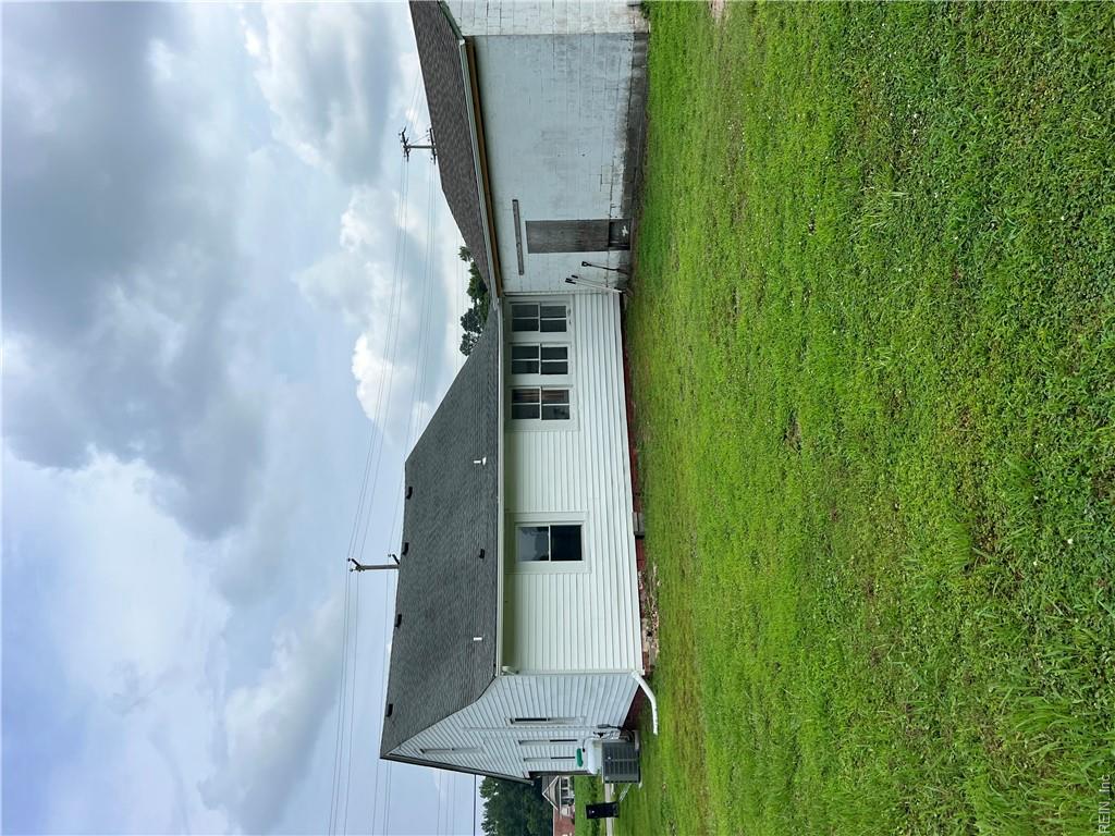 14 B Ave Property Photo 13