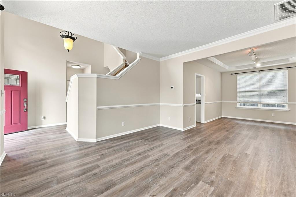 325 Calvary Way Property Photo 3