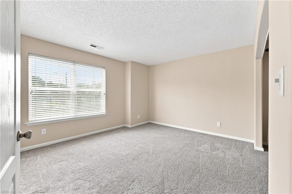 325 Calvary Way Property Photo 22