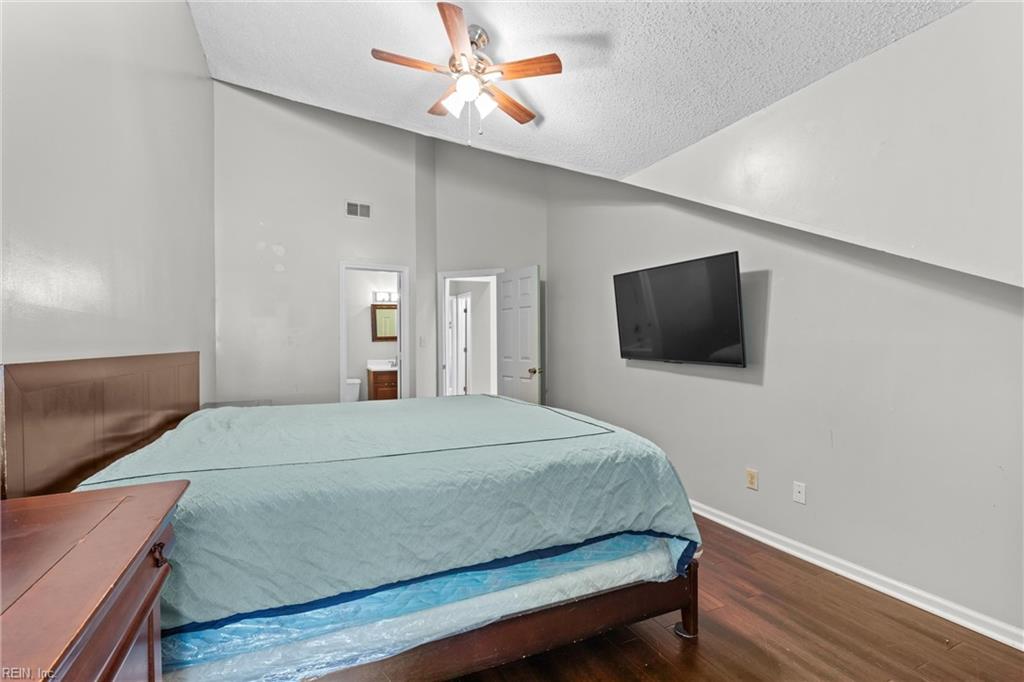 1243 Damyien Arch Property Photo 13