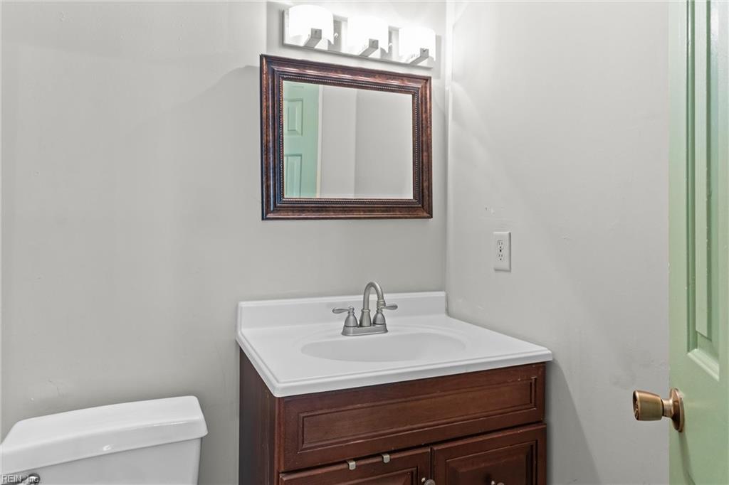 1243 Damyien Arch Property Photo 15