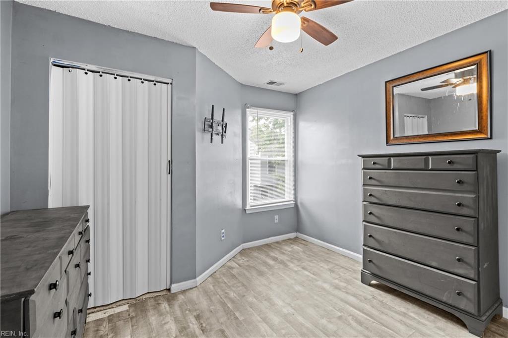 1243 Damyien Arch Property Photo 17