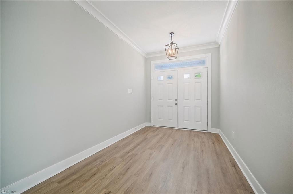 1824 Arlington Ave Property Photo 5