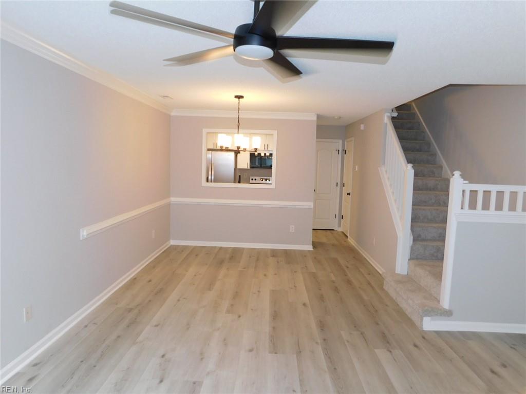 2351 Old Greenbrier Rd Property Photo 3