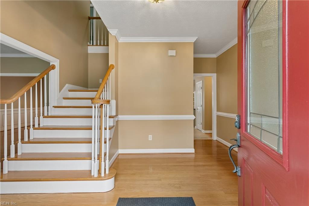 103 Melvins End Property Photo 4