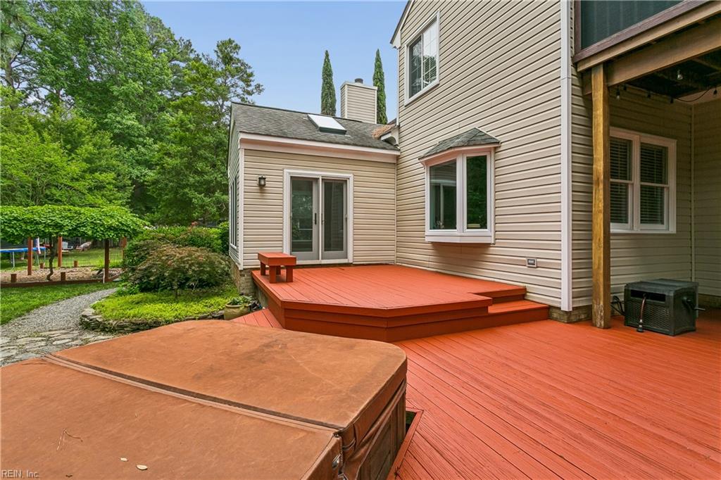 103 Melvins End Property Photo 39