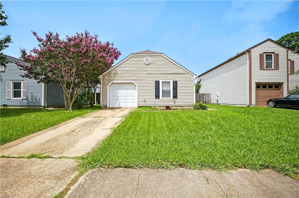 827 Chimney Hill Pw Property Photo 2