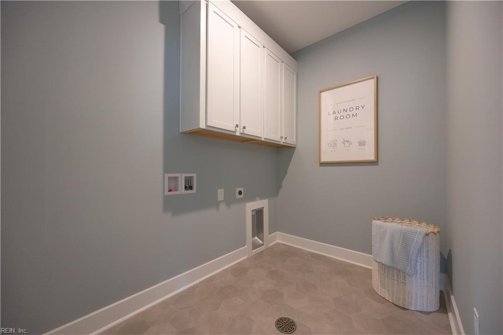 365 Scotland Ln Property Photo 15