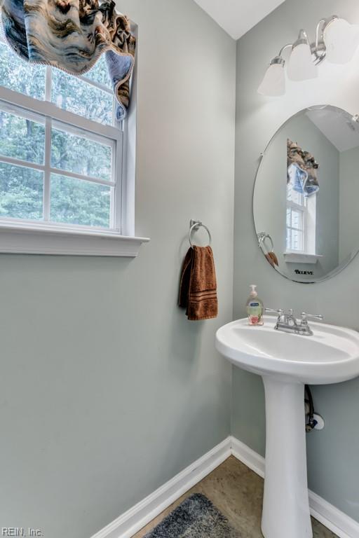963 Speight Lyons Loop Property Photo 16