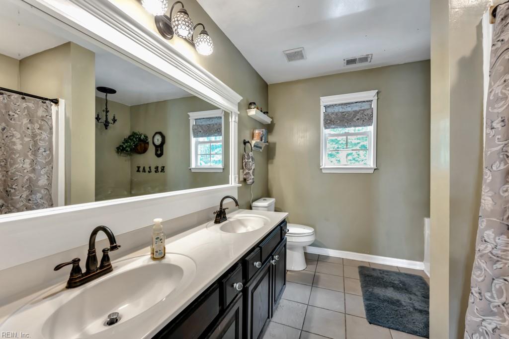 963 Speight Lyons Loop Property Photo 20