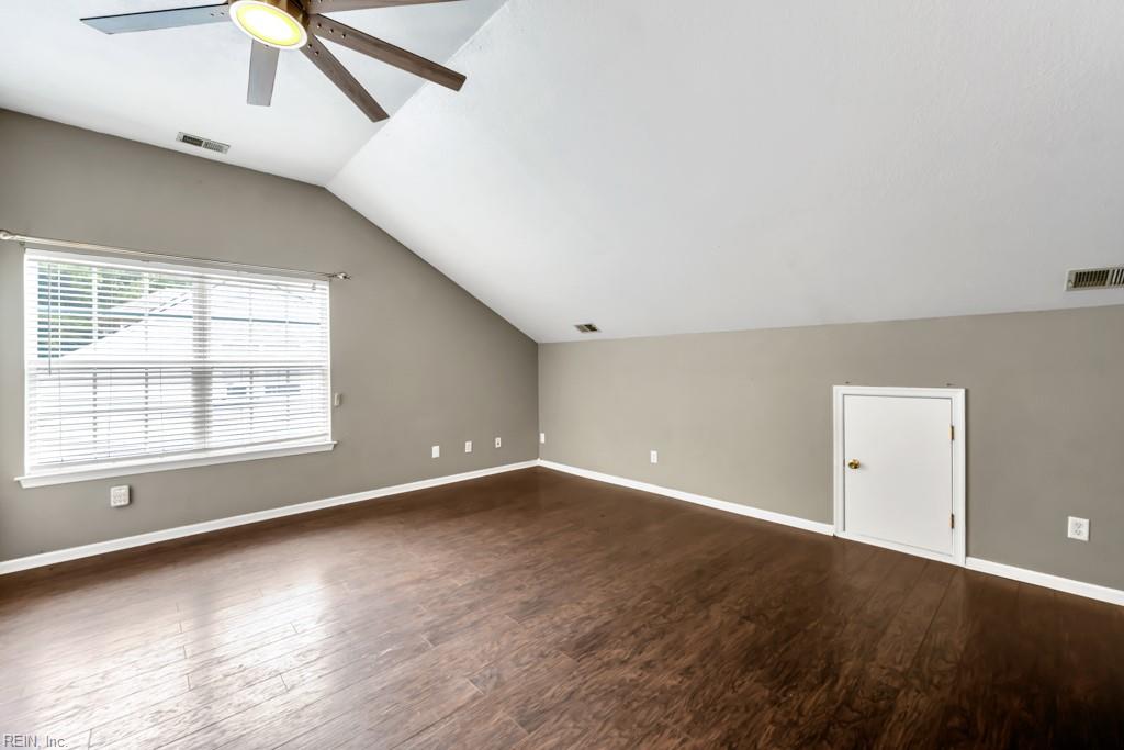963 Speight Lyons Loop Property Photo 21