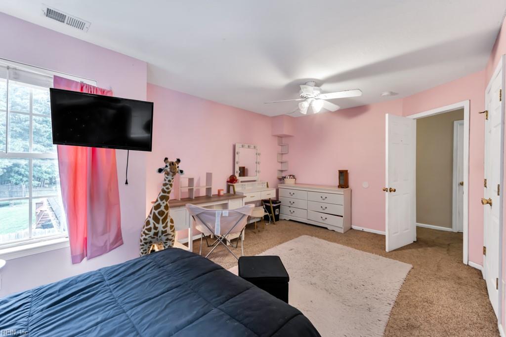 963 Speight Lyons Loop Property Photo 24
