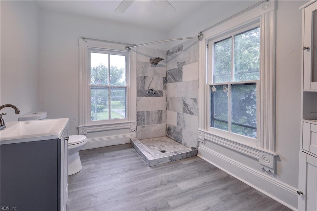 216 Beach Rd Property Photo 22