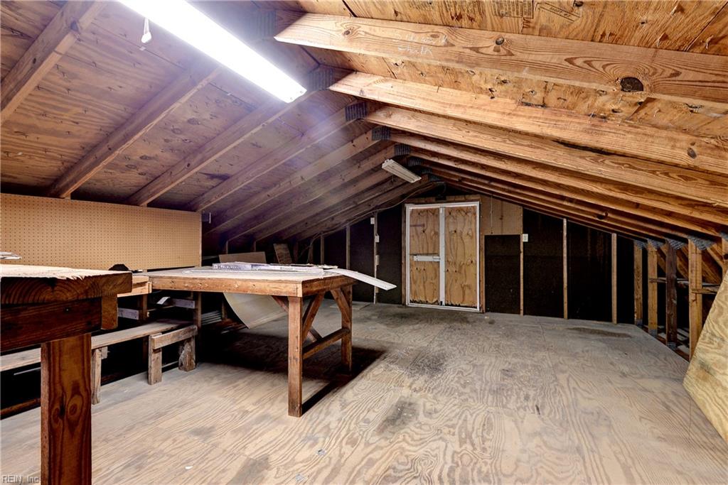 216 Beach Rd Property Photo 27