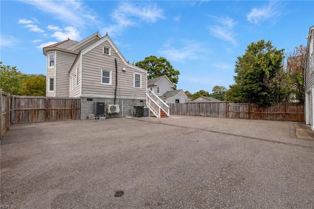 216 Beach Rd Property Photo 34