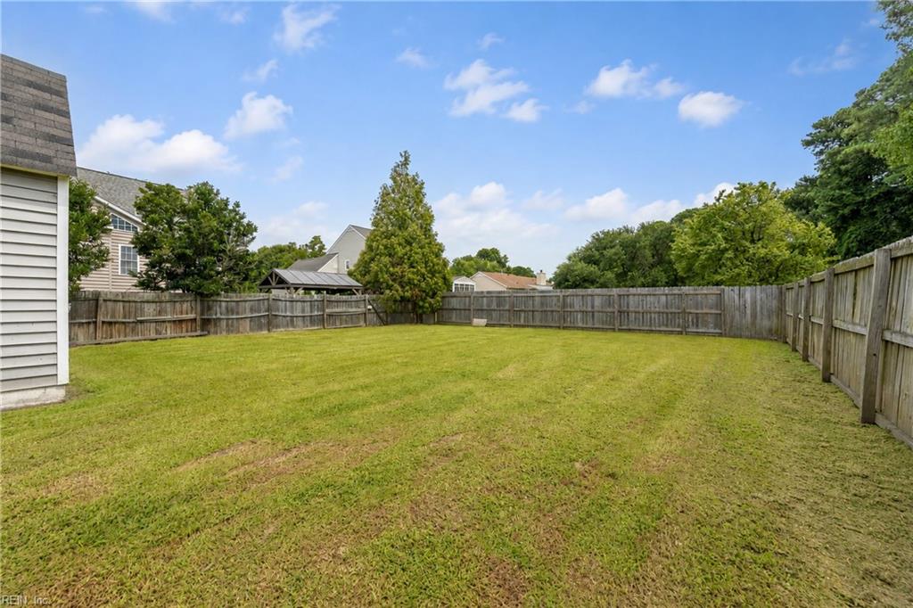 216 Beach Rd Property Photo 35